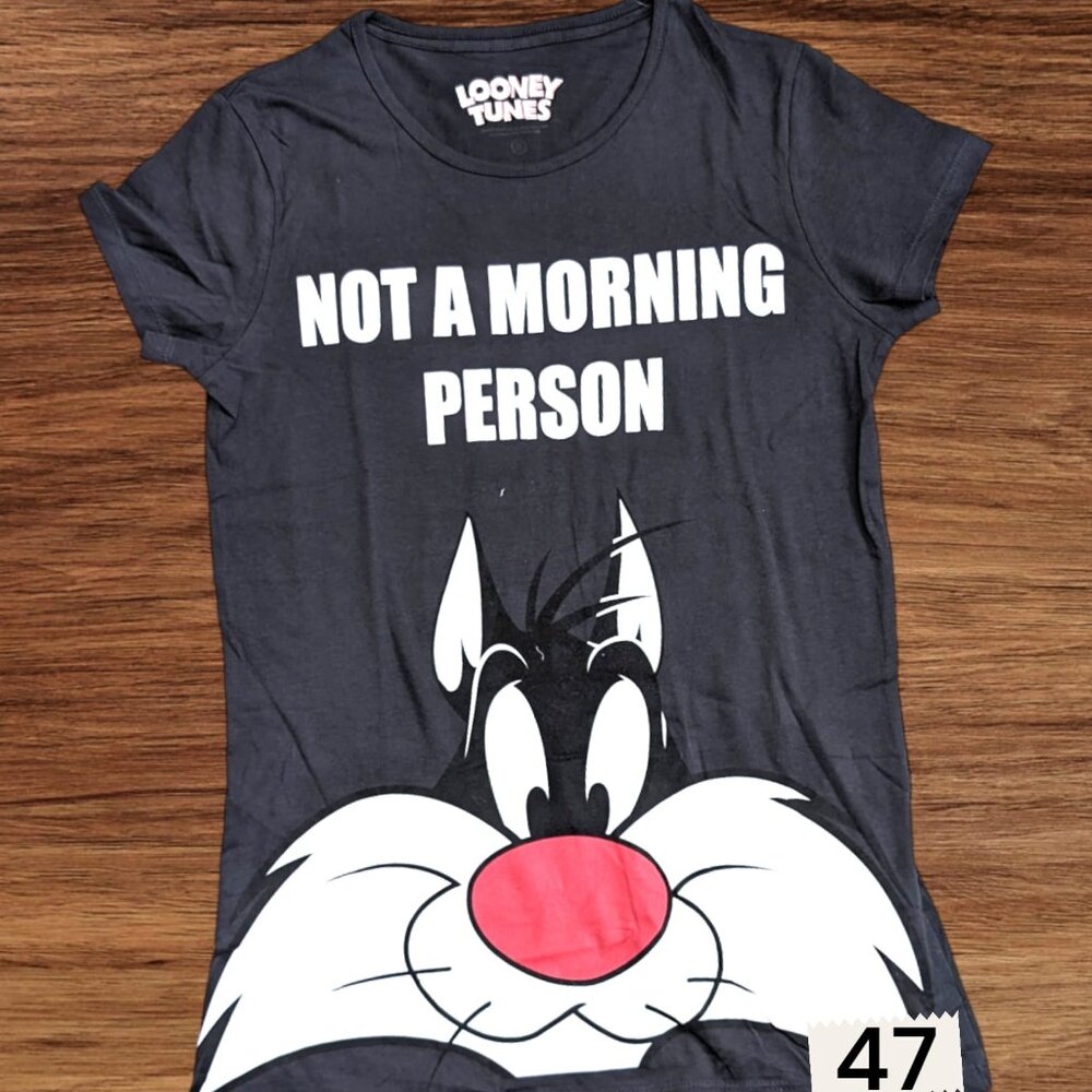 Looney tunes Women graphic Grey Tee Grumpy Vibes Featuring Sylvester the Cat - Picture 1 of 4
